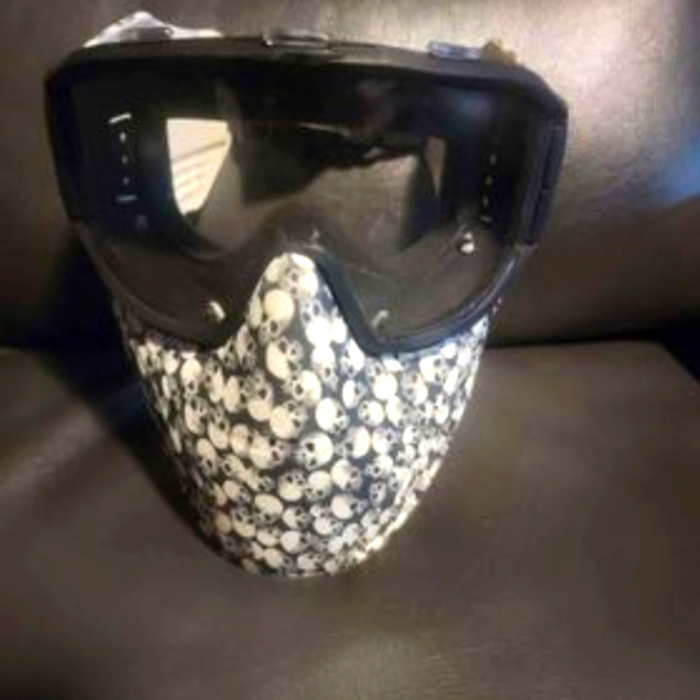 Brand new JT airsoft mask black with white skulls